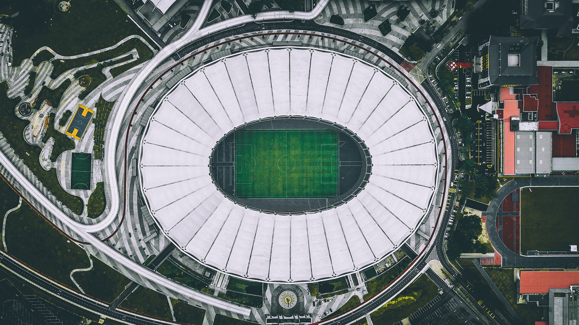 B组疯狂夜!荷兰2-1逆转泰国,久保建英压哨绝杀日本1-0险胜,双双出线